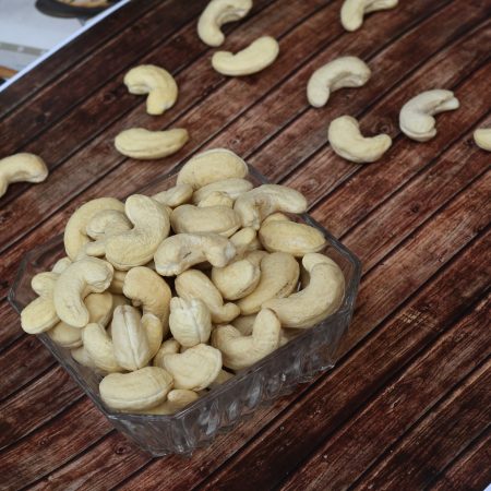 cashew-nuts-Kaju-W300